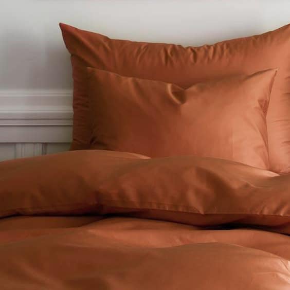 umoral skjorte Stolt Turiform Enjoy sengesæt rust 140x220 - Silke Sengetøj